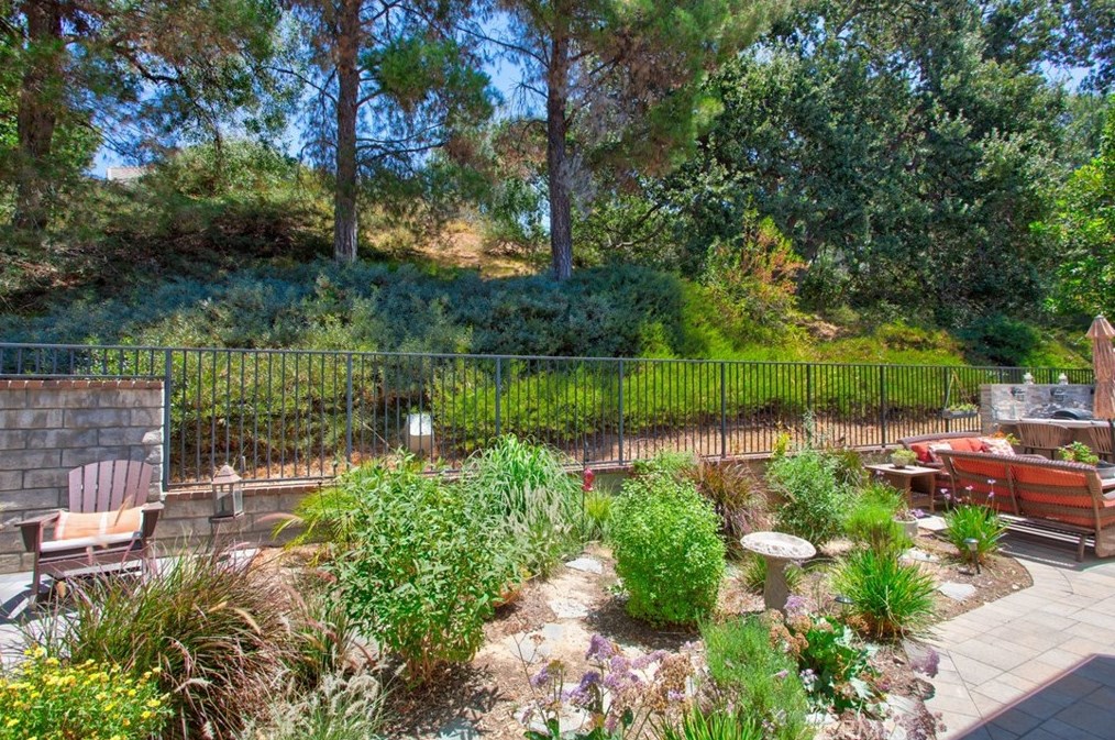 26430 Emerald Dove Dr, Santa Clarita CA  91355-3514 exterior