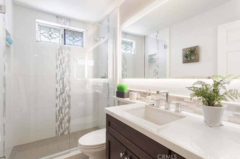 26430 Emerald Dove Dr, Santa Clarita CA  91355-3514 exterior
