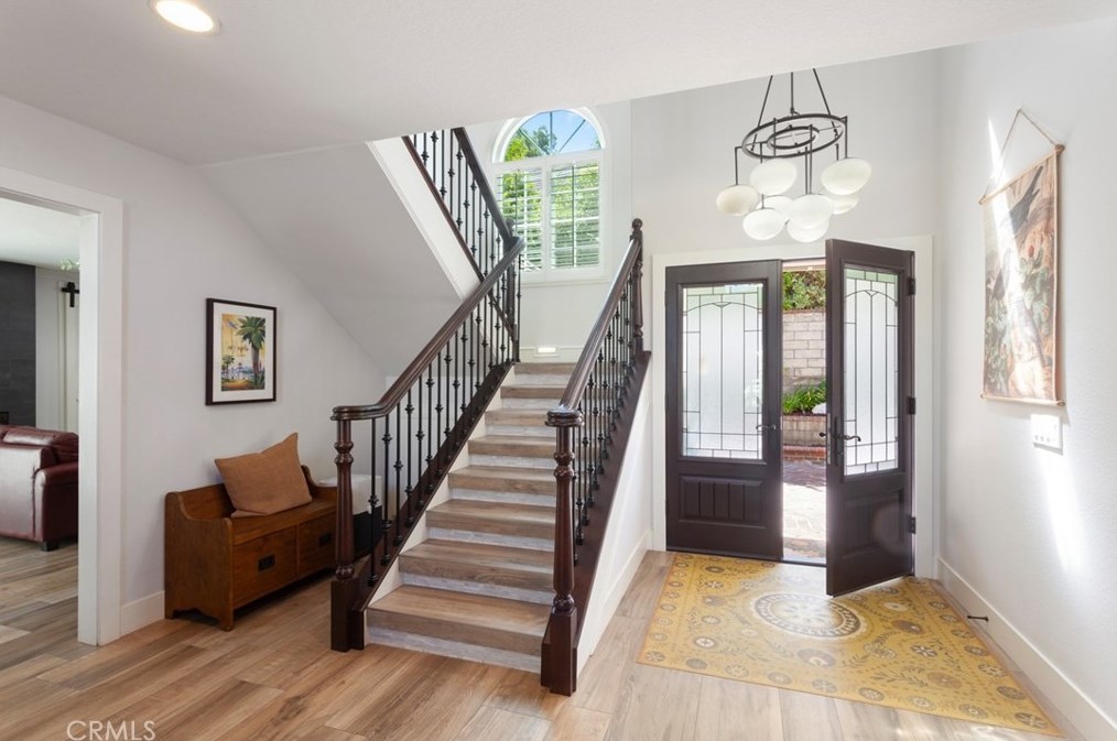 26430 Emerald Dove Dr, Santa Clarita CA  91355-3514 exterior