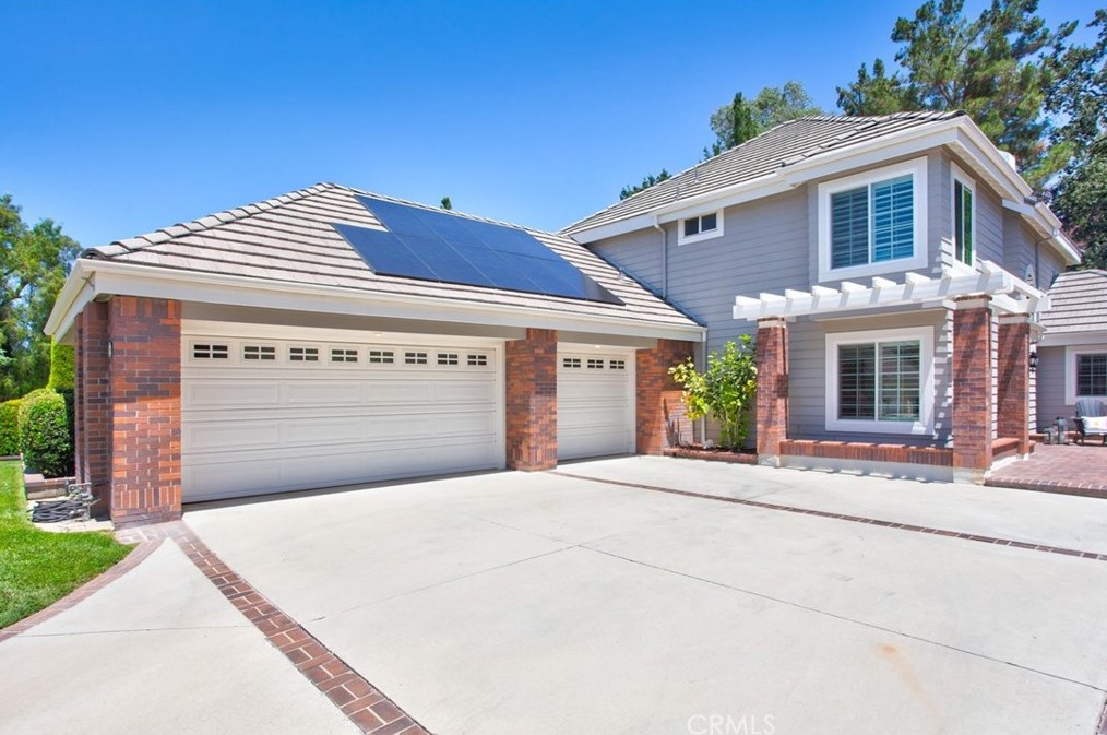 26430 Emerald Dove Dr, Santa Clarita CA  91355-3514 exterior