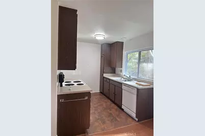 26351 Oak Plain Drive #D, Newhall, CA 91321 - Photo 2