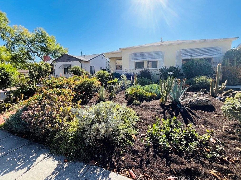 379 Sierra Madre Villa Ave, Pasadena, CA 91107