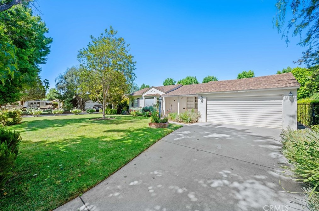 5533 Cantaloupe Ave, Van Nuys, CA 91401