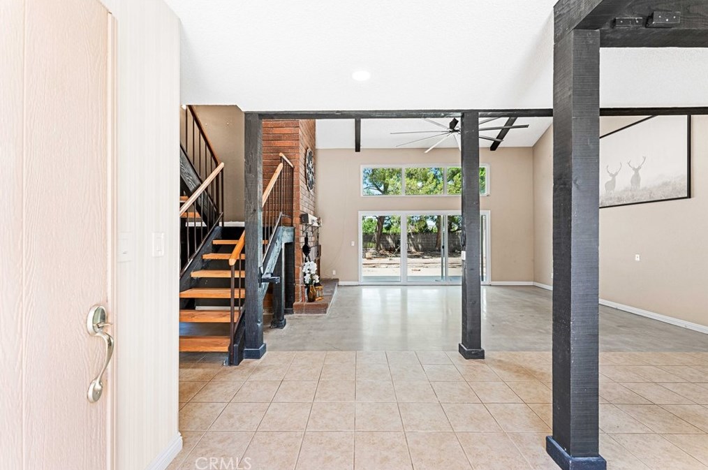 3857 Vista Linda Dr, Lancaster, CA 93536