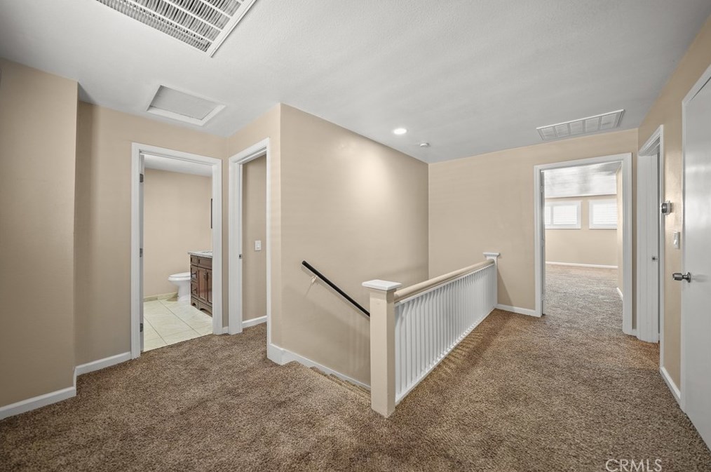 895 Los Robles Ave, Pasadena CA 91104-3544 exterior