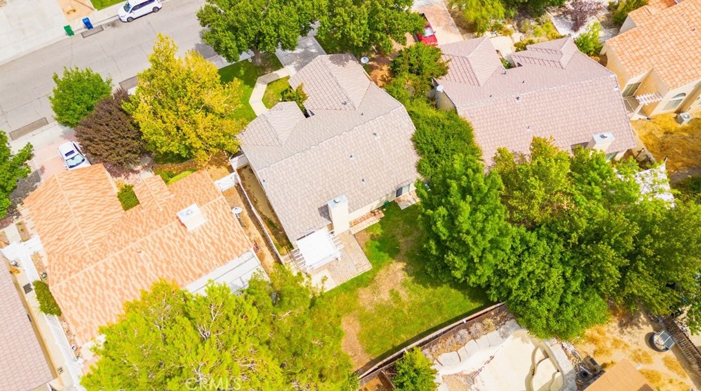 1816 Avenue, Lancaster CA  exterior