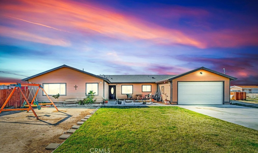 47736 80th St, Lancaster, CA 93536