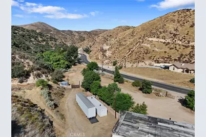 13684 Sierra, Agua Dulce, CA 91390 - Photo 10