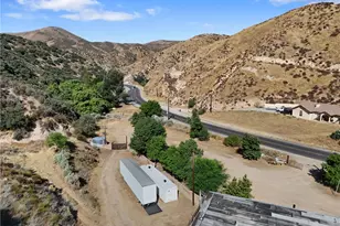 13684 Sierra, Agua Dulce, CA 91390 - Photo 10