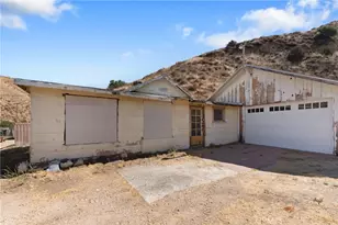 13684 Sierra, Agua Dulce, CA 91390 - Photo 18