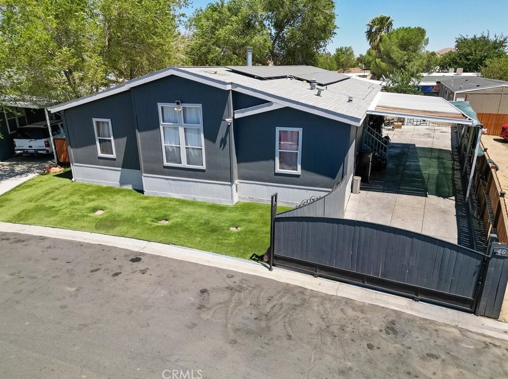3300 W 15th Street #40, Tropico Village, CA 93560