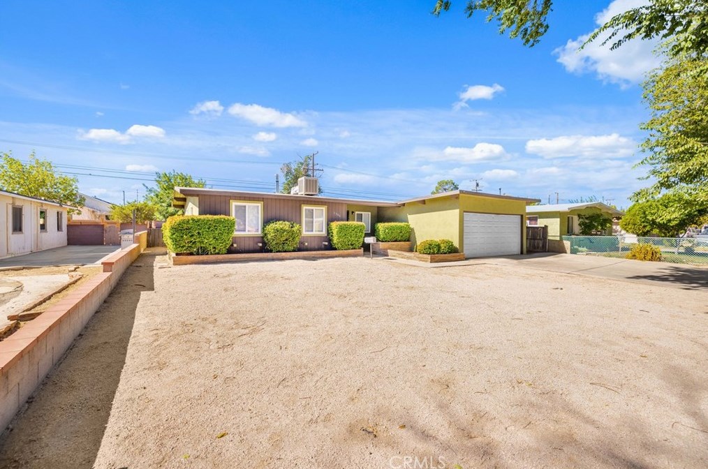1346 W Ave H15, Lancaster, CA 93534