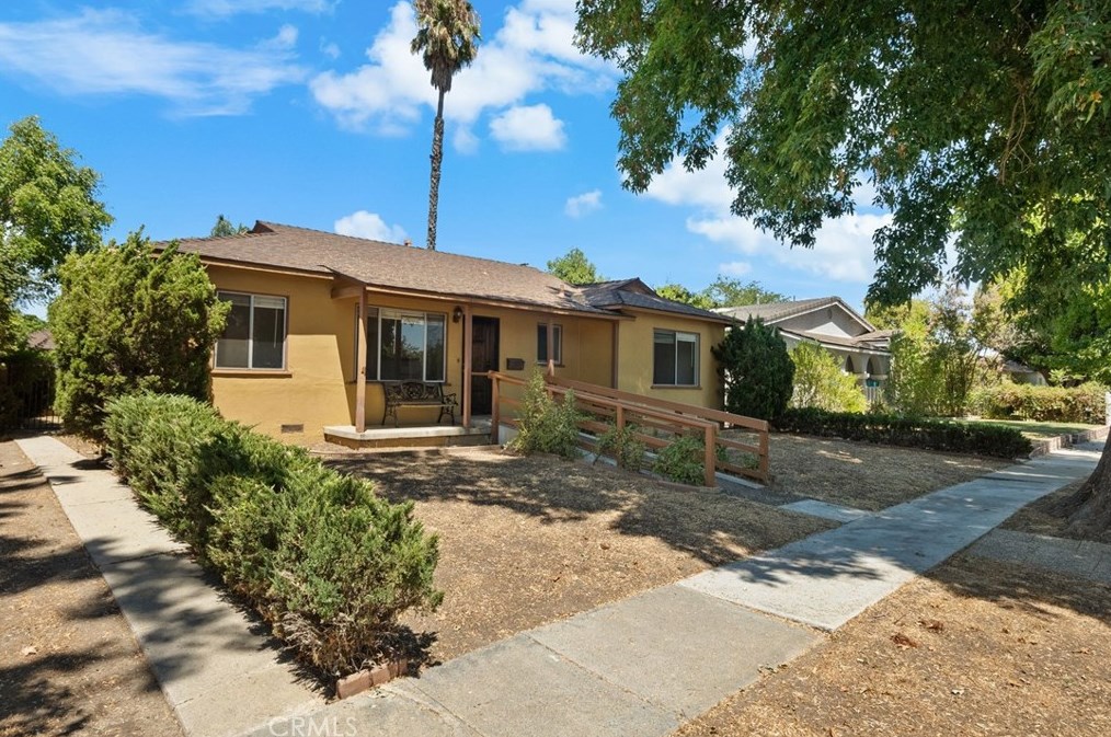 19557 Welby Way, Los Angeles, CA 91335-4947