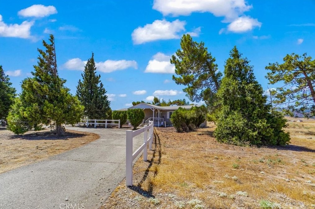 48751 245th St, Lancaster, CA 93536