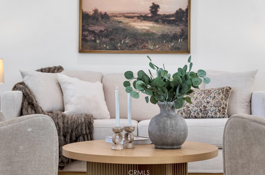 17711 Martha St, Van Nuys, CA 91316