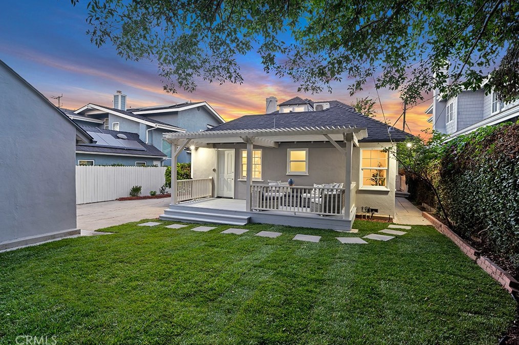 10588 Cushdon Ave, Los Angeles CA  90064-3335 exterior