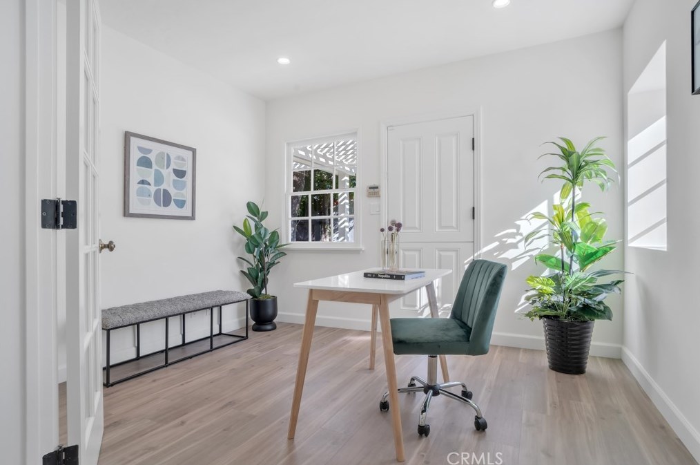 10588 Cushdon Ave, Los Angeles CA  90064-3335 exterior
