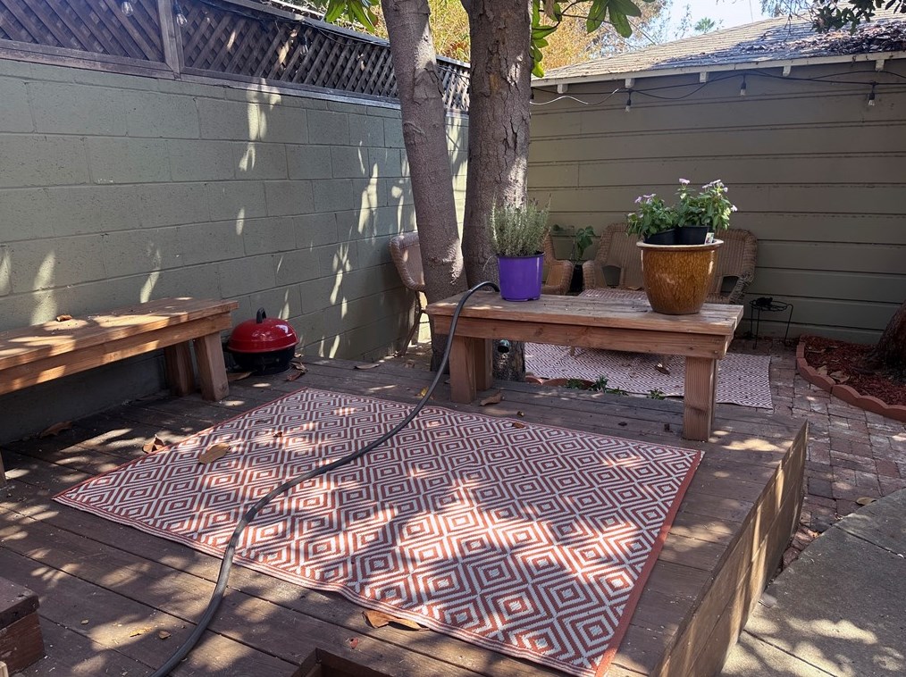 1436 Spaulding Ave, Los Angeles CA  90019-2417 exterior