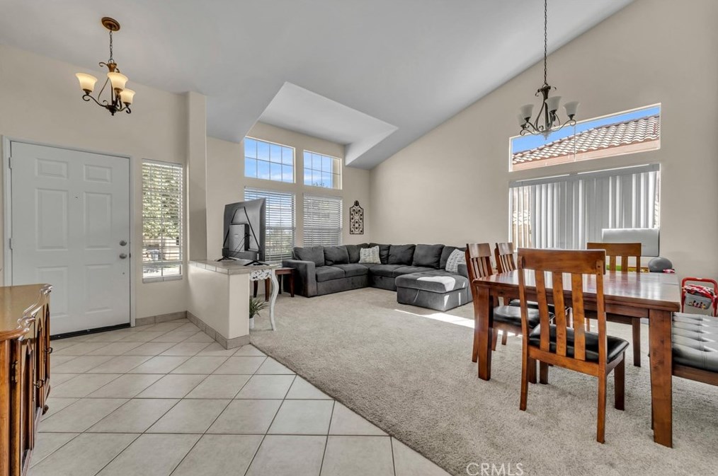 1034 Ironwood Ave, Palmdale, CA 93551