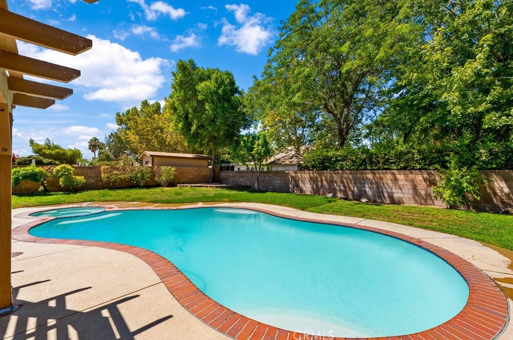 43521 Buena Vista Way, Lancaster, CA 93536