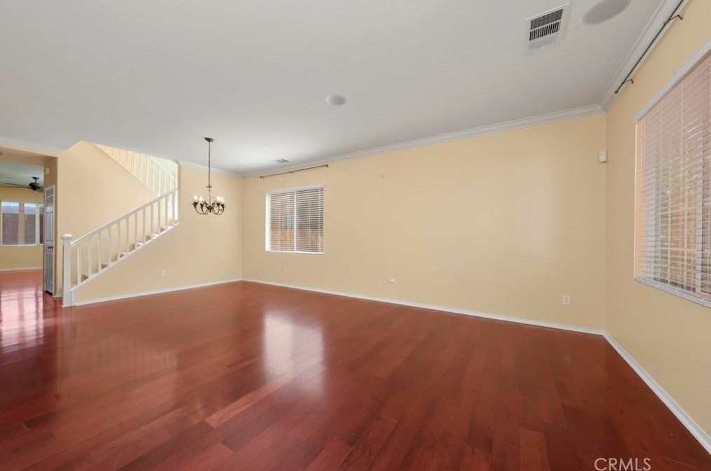 6232 Spice St, Lancaster CA  93536-1762 exterior