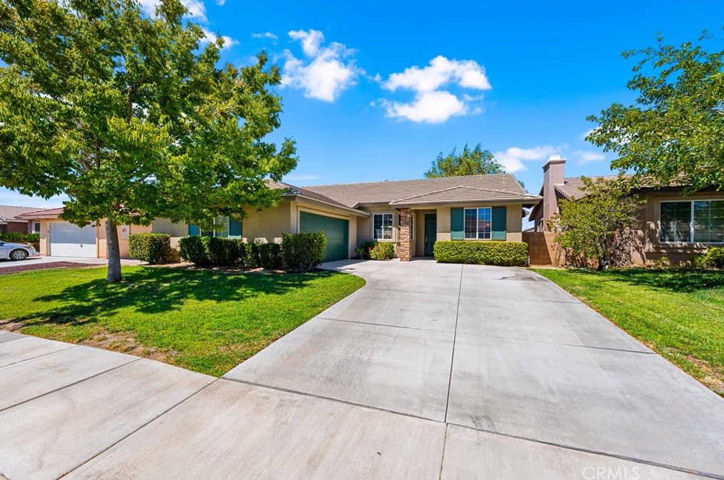 5801 Marseilles Dr, Palmdale, CA 93552-3307