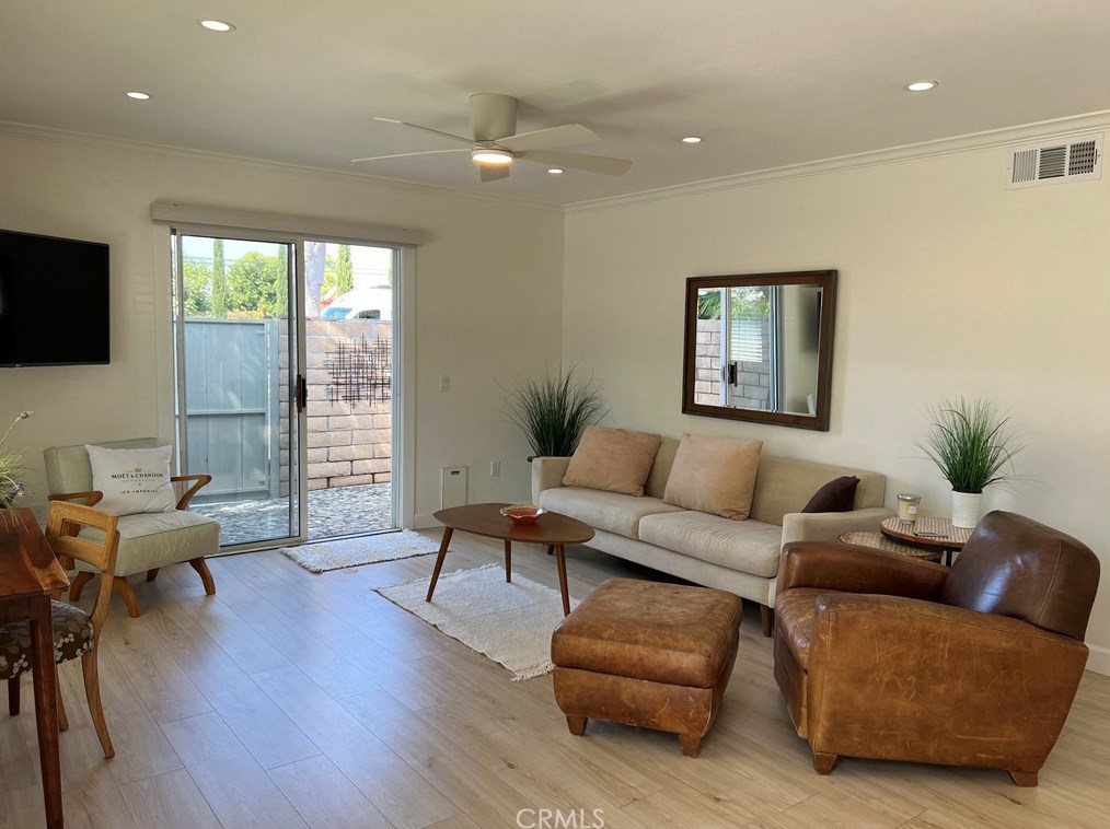 16381 De Anza Cir #57, Huntington Beach, CA 92649