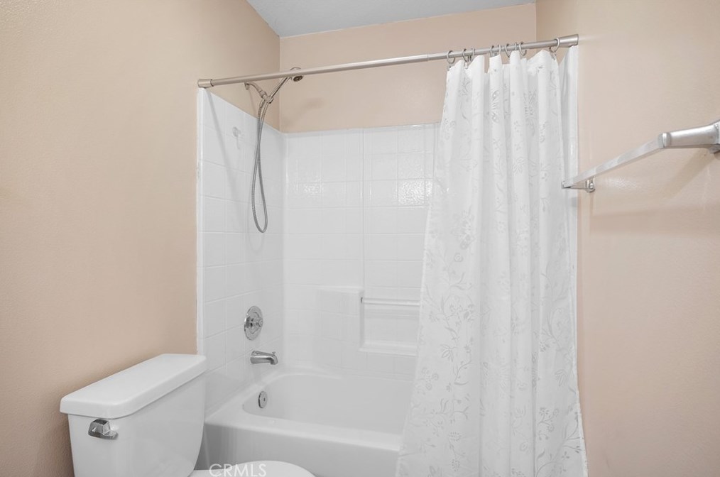 241 4 Ave, Covina CA 91723-2522 exterior