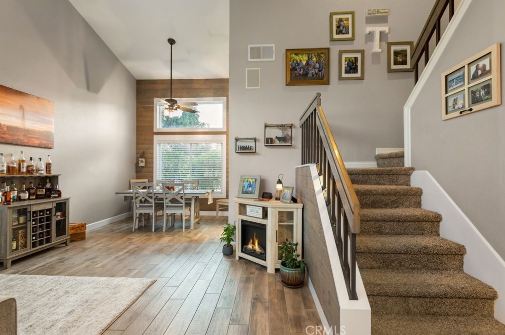 39425 Medina Ct, Murrieta CA  92562-4515 exterior