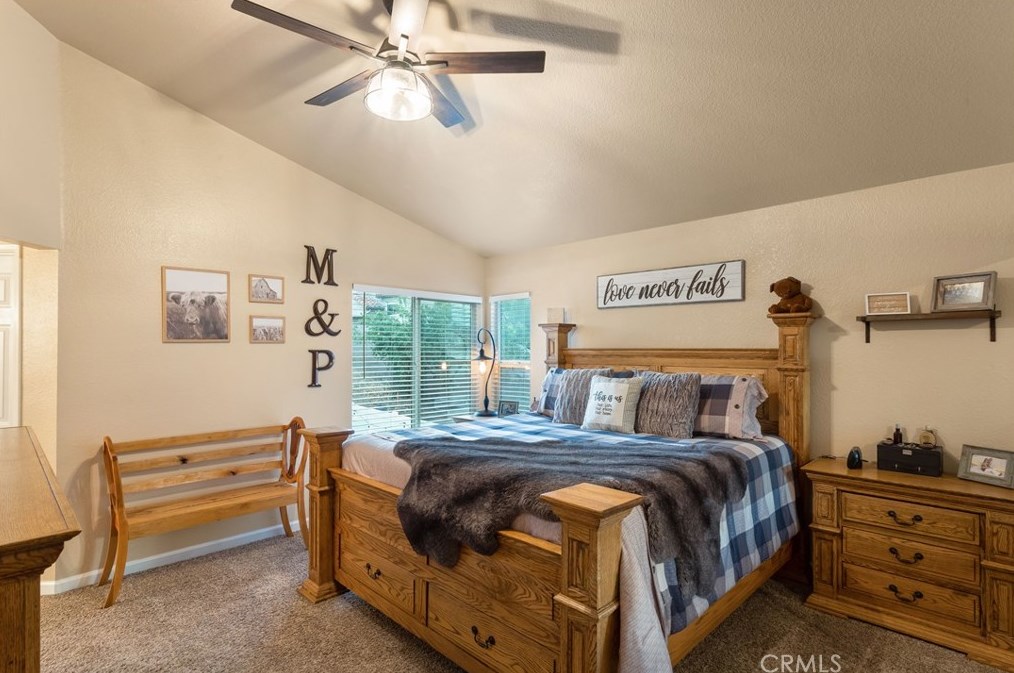 39425 Medina Ct, Murrieta CA  92562-4515 exterior