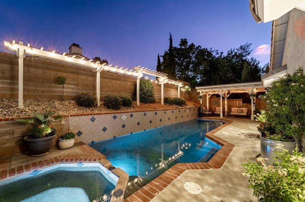 6022 Lilac Cir, Lancaster, CA 93536