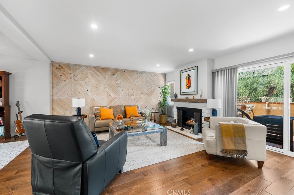 5263 Coldwater Canyon Ave #a, Van Nuys, CA 91401