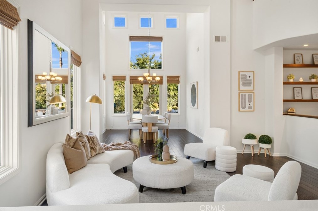 23303 Park Soldi, Calabasas, CA 91302