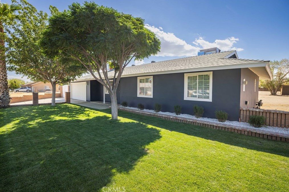 16132 Valeport Ave, Lancaster, CA 93535