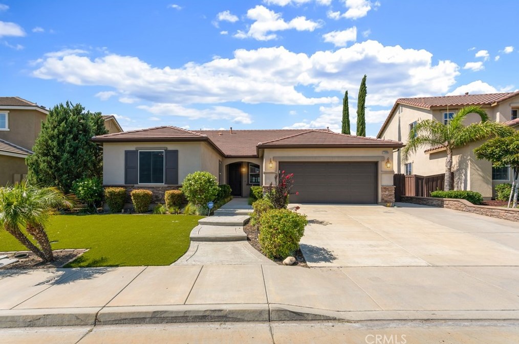 33866 Galleron St, Temecula, CA 92592-5569