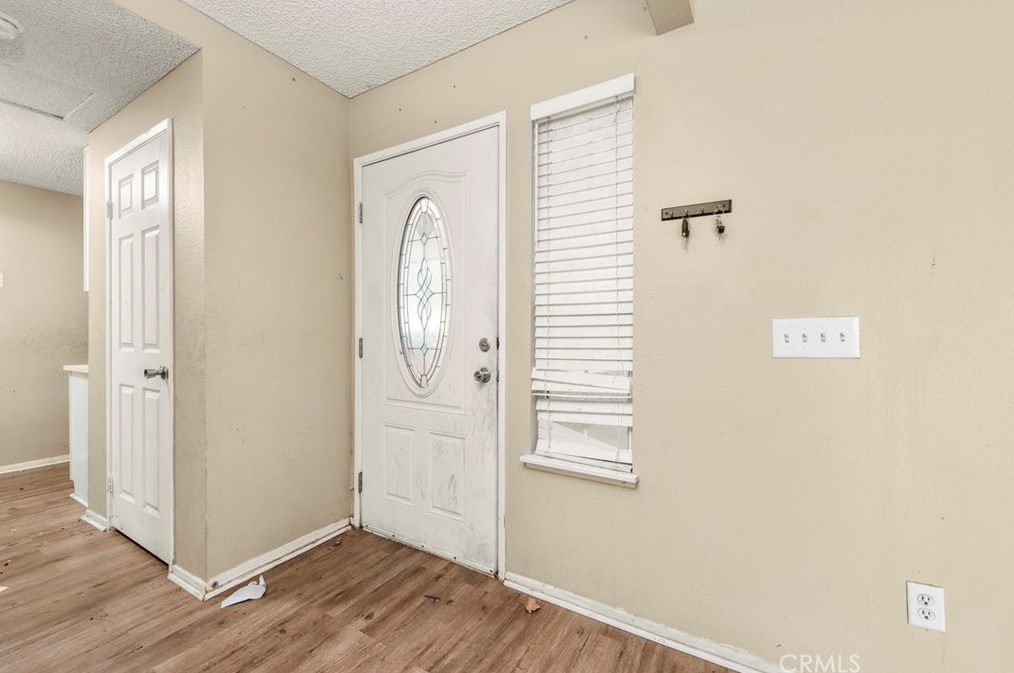 601 Trixis Ave, Lancaster, CA 93534