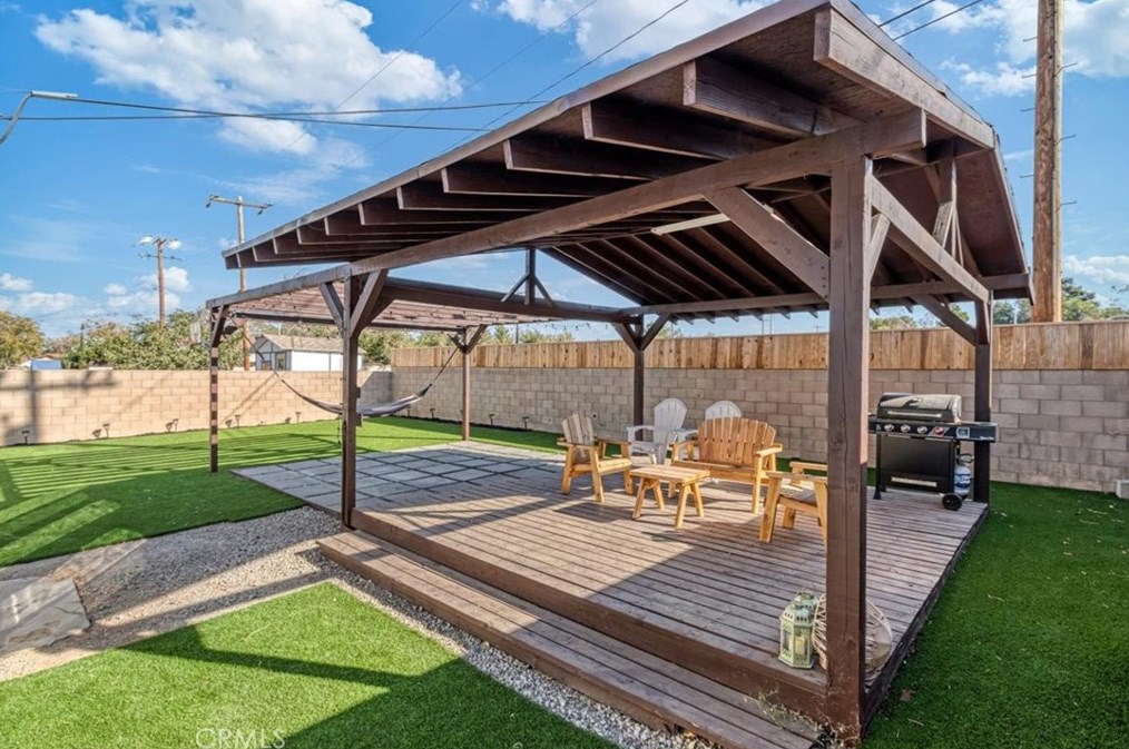 432 Avenue, Palmdale, CA