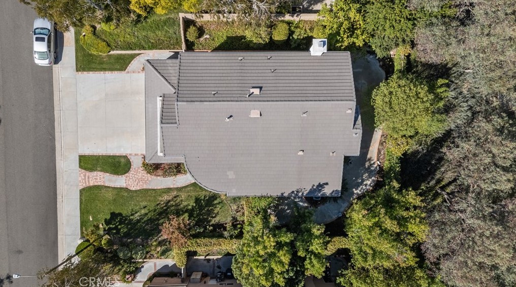 23238 Cuestport Dr, Santa Clarita, CA 91354-1905