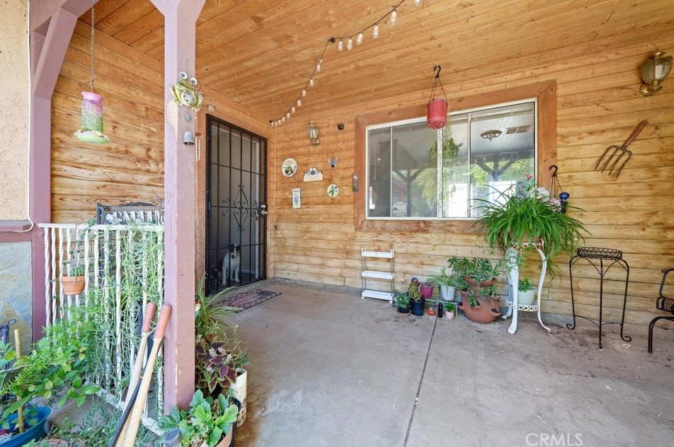 43357 43rd St, Lancaster, CA 93536
