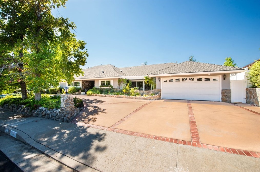 12501 Nedra Dr, San Fernando, CA 91344