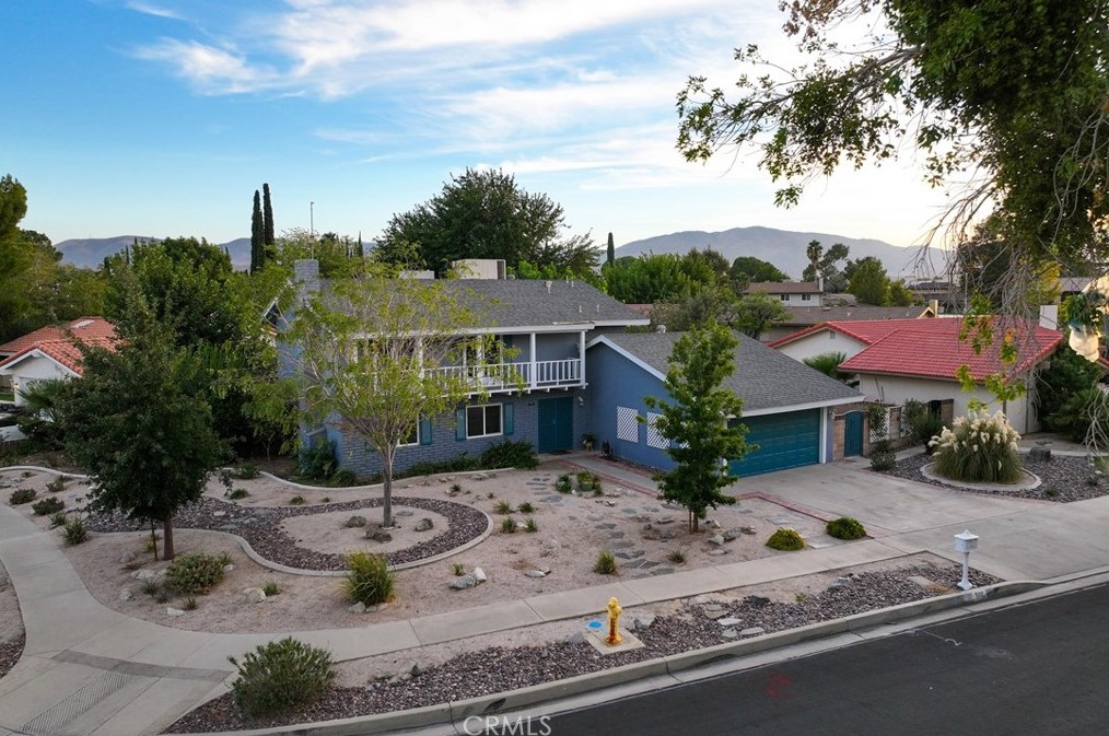 500 Hansa St, Palmdale, CA 93551