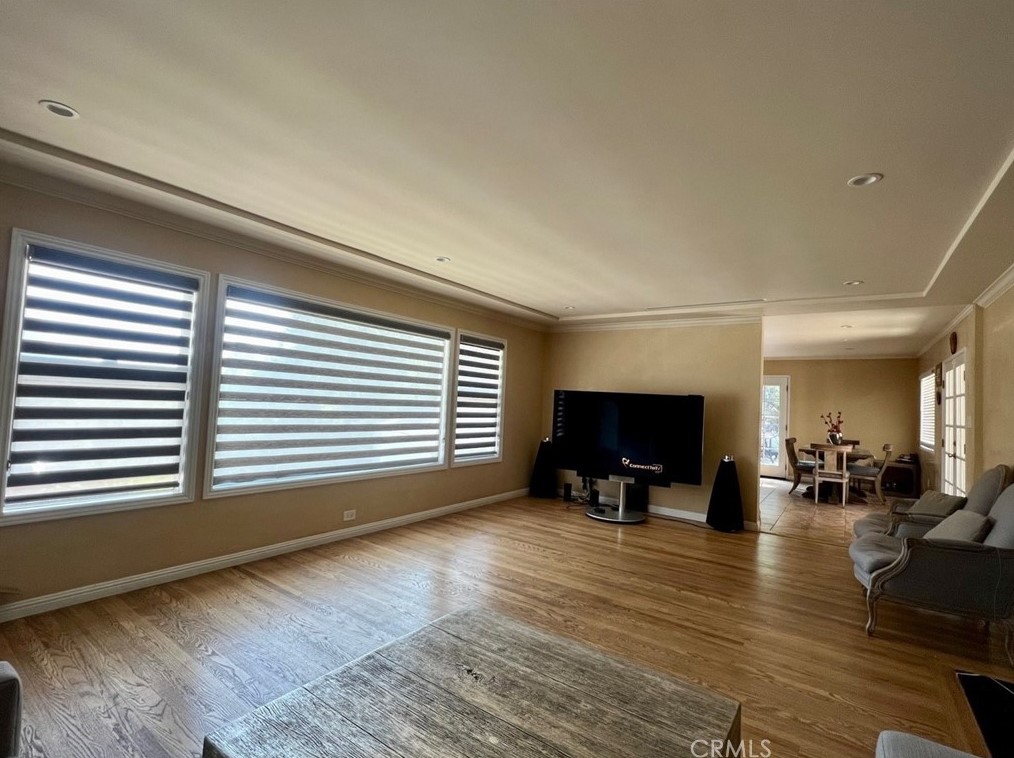 1433 Cordova Ave, Glendale CA  91207-1531 exterior