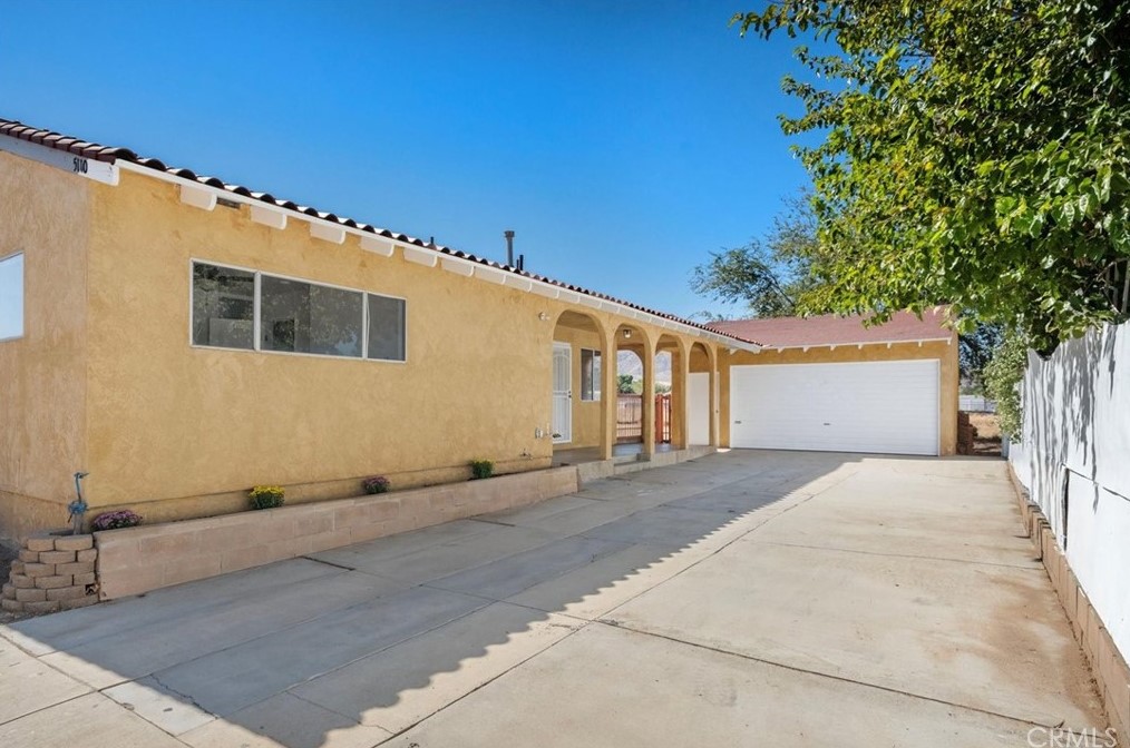 5110 W Ave M4, Lancaster, CA 93536