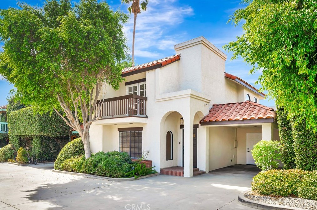 17730 Kingsbury St #5, San Fernando, CA 91344