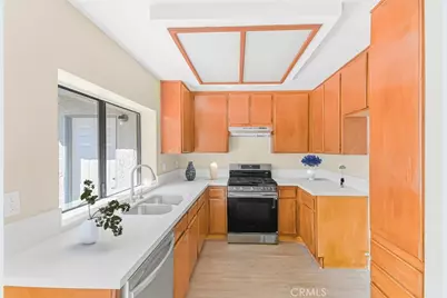 554 E Jackman Street, Lancaster, CA 93535 - Photo 6