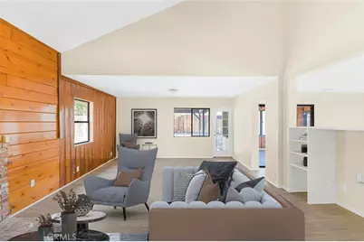 554 E Jackman Street, Lancaster, CA 93535 - Photo 2