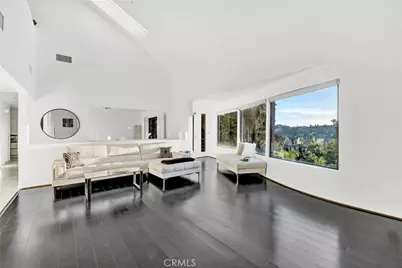 4939 Medina Drive, Woodland Hills, CA 91364 - Photo 2