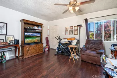 1657 W 67th Street #2, Los Angeles, CA 90047 - Photo 4