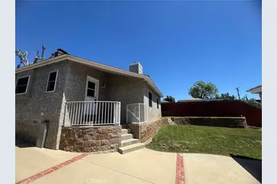 13384 Foothill Boulevard, Sylmar, CA 91342 - Photo 20