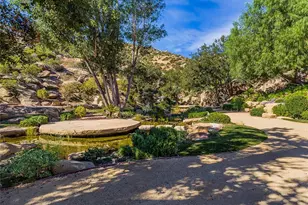 22637 La Quilla Dr, Chatsworth, CA 91311 - Photo 28